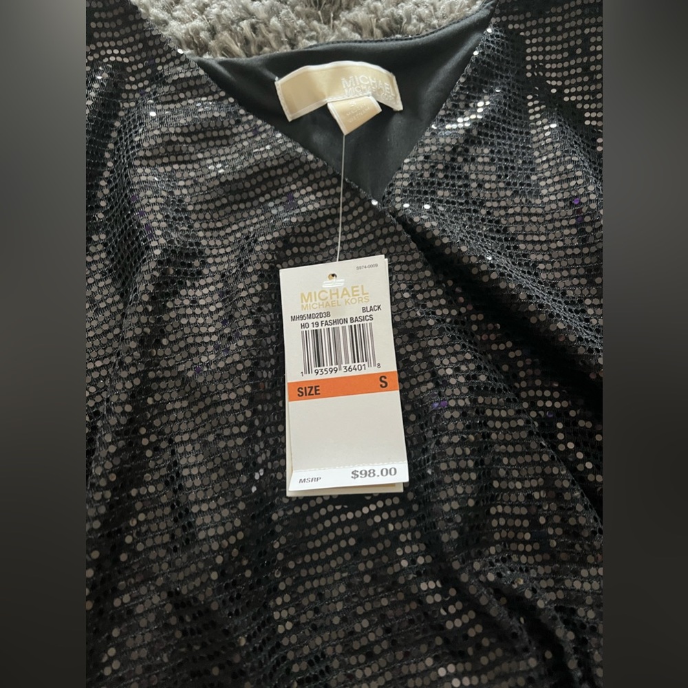 Metallic Crossover Top - Picture 5 of 6